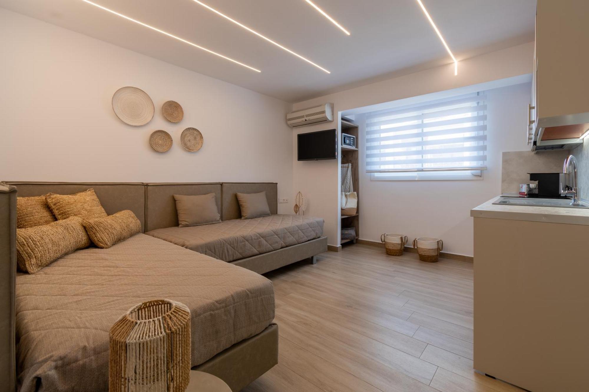 Hotel Agni On The Beach Sarti Bagian luar foto