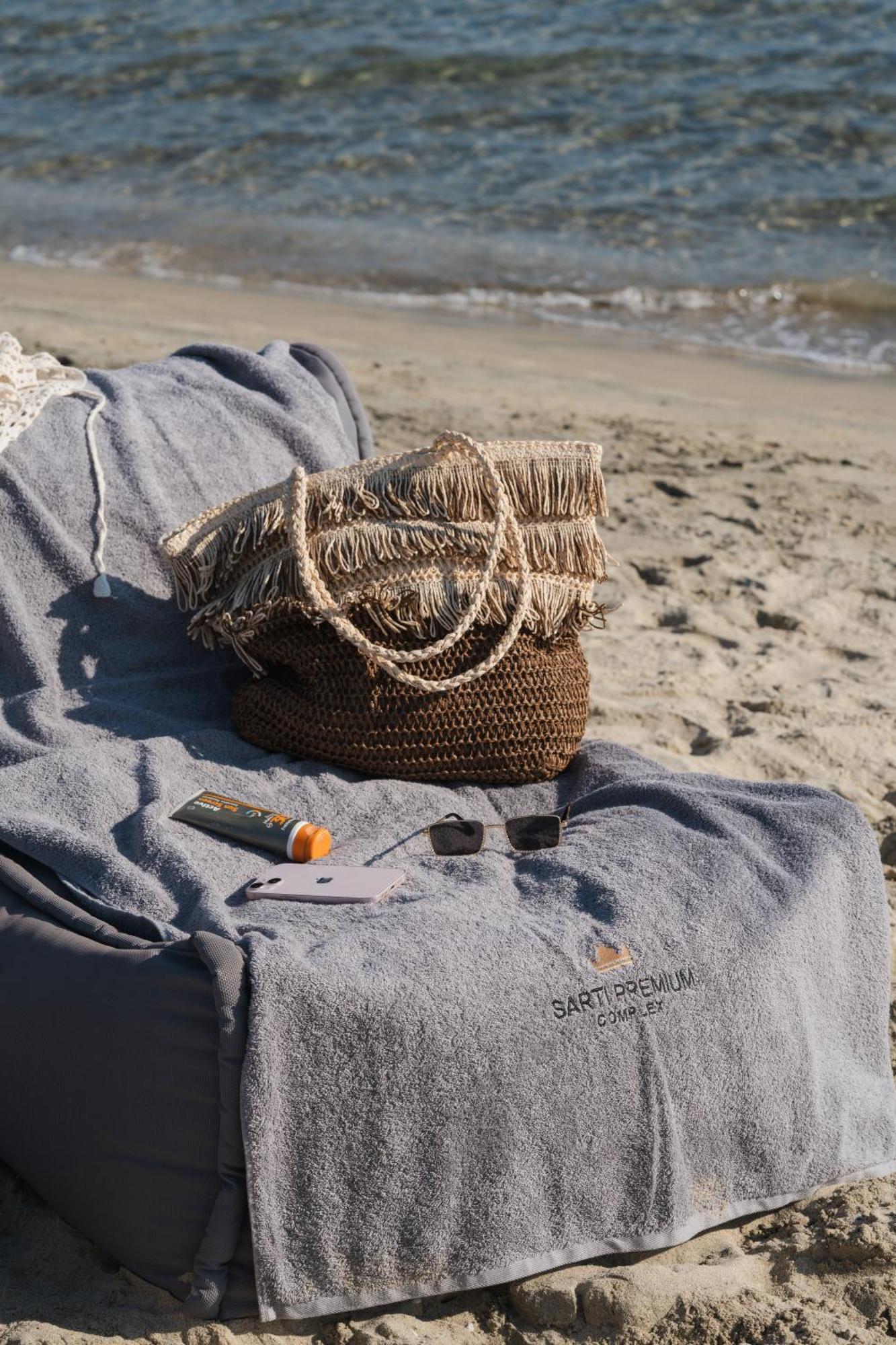 Hotel Agni On The Beach Sarti Bagian luar foto